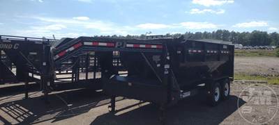 PJ Trailers Gooseneck Trailer