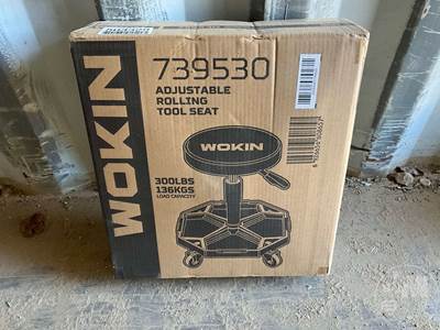 300 LB ADJUSTABLE ROLLING TOOL SEAT Hand Tool