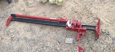 48" High Lift Farm Jack, Â