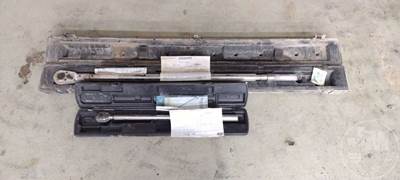 QTY Of 2 Cdi Torque Wrenches, Carry Case, Includes: (1)600 FT LB Wrench, (1) 250