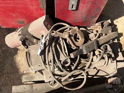 Rki Toolbox W/Contents, Pipe Threader Parts, 1 Ton Electric Hoist