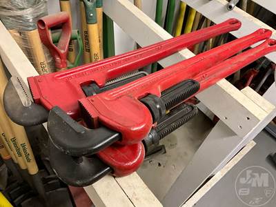 Ridgid 36â€™ Pipe Wrench, QTY (3) 36" Pipe Wrench