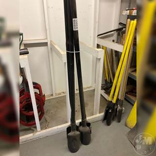 Post Hole Digger, QTY (2) Post Hole Diggers