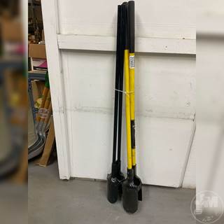 Post Hole Digger, QTY (2) Post Hole Diggers