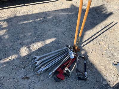 Combination Wrenches Various Sizes, Pipe Wrenches,HACKSAW Sledge Hammer
