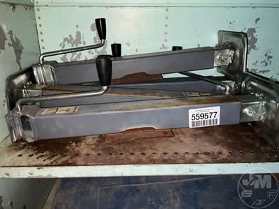 Bulldog Jacks, QTY (4) Bulldog Jacks