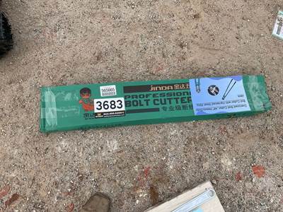 Unused Heavy Duty Bolt Cutters, 48" Heavy Duty Bolt Cutters ***Located In