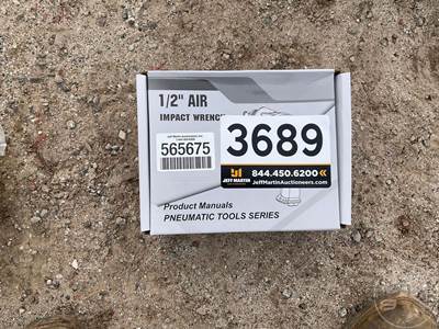 Unused Impact Wrench Pnematic Impact Air Wrench, ***Located In Picture Pad