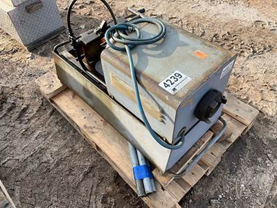 Pipe Threading Machine, Â