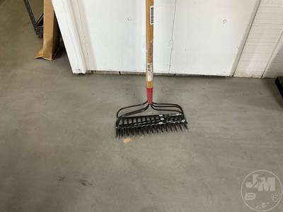 Garden Rake, QTY (3) Garden Rakes