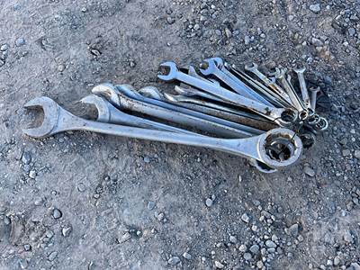 Wrenches, Wrenches 5/8"-215/16'