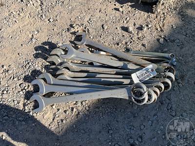 Wrenches, Wrenches Various Size 7/8 -2"QTY (18)