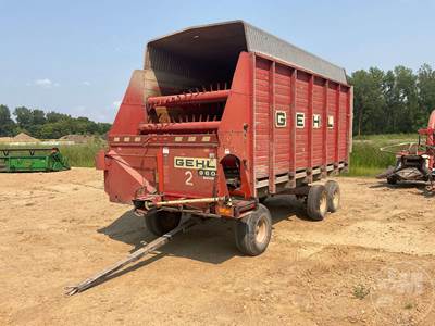 Gehl BU960 Harvesting Equipment