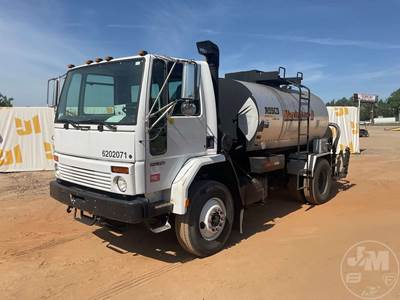 Freightliner FC70 Hot Oil / Asphalt Distributor Truck
