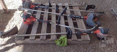 QTY OF (4) ECHO STRING TRIMMERS & (1) ECHO EDGER