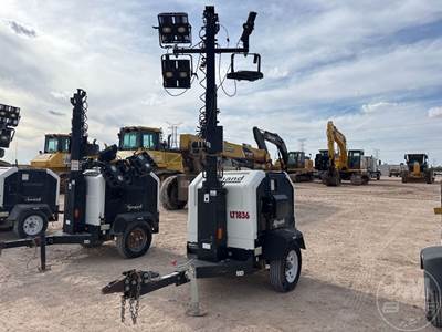 Allmand NIGHT-LITE V SERIES Light Tower