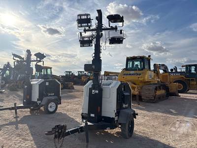 Allmand NIGHT-LITE V SERIES Light Tower