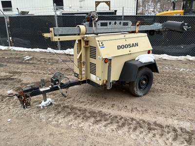 Doosan LS-60HZT4F Light Tower