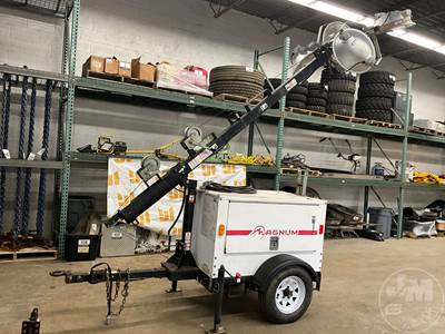 Magnum MLT3060KMH Light Tower