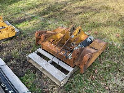 Caterpillar 963 Loader