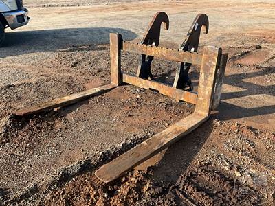 Caterpillar FKS60 Loader