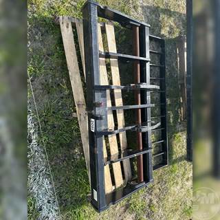 Used JCB X Mast with Guard