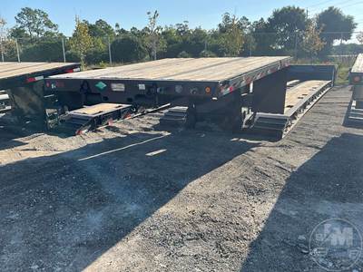 Talbert TDW-30-SRG-T1 Lowboy Trailer