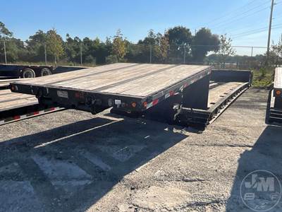 Talbert TDW-30-SRG-T1 Lowboy Trailer