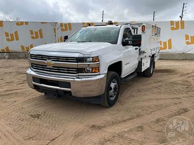 Chevrolet 3500HD Mechanic / Service Truck