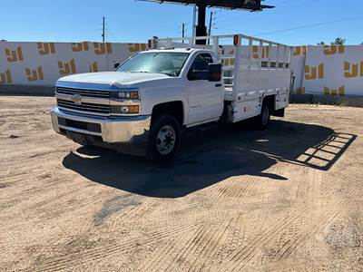 Chevrolet SILVERADO 3500HD DUALLY Mechanic / Service Truck