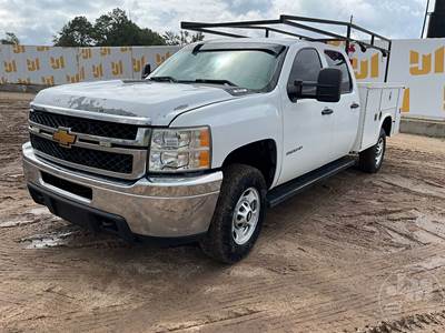 Chevrolet Silverado 2500HD Mechanic / Service Truck