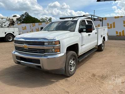 Chevrolet Silverado Mechanic / Service Truck