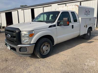 Ford F-250 Mechanic / Service Truck