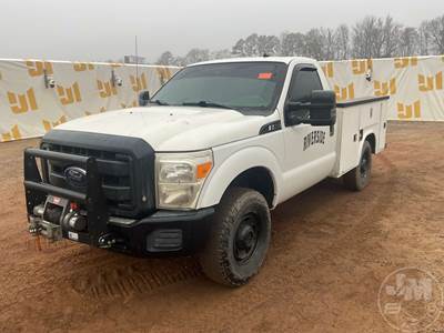 Ford F-250 Mechanic / Service Truck