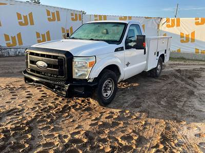 Ford F-250 Mechanic / Service Truck