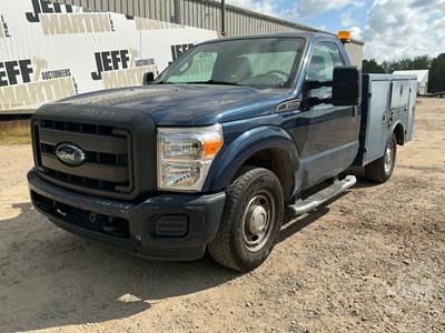 Ford F-250 Mechanic / Service Truck