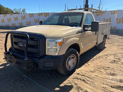 Ford F-250 XL Mechanic / Service Truck