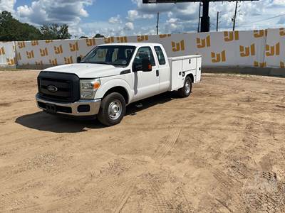 Ford F-250XL SD EXTENDED CAB Mechanic / Service Truck