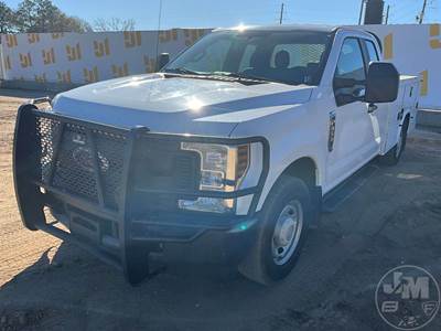 Ford F-350 XL Mechanic / Service Truck