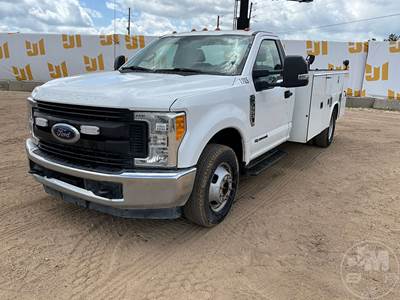 Ford F-350 XL Mechanic / Service Truck