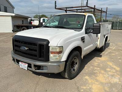 Ford F-350 XL Mechanic / Service Truck