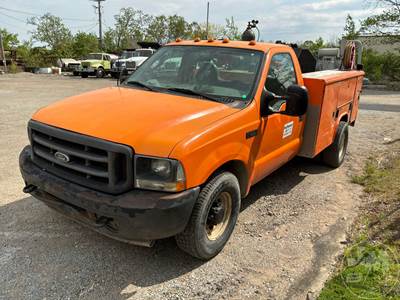 Ford F-350 XL Mechanic / Service Truck