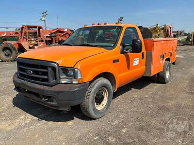 Ford F-350 XL Mechanic / Service Truck