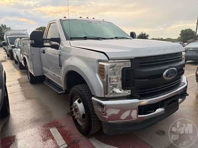 Ford F-350 XL Mechanic / Service Truck