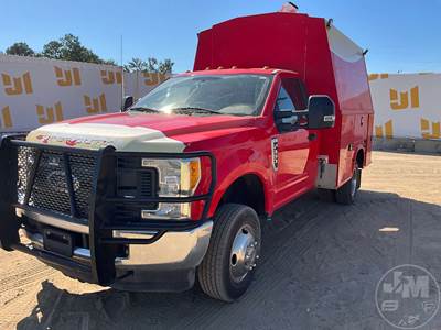 Ford F-350 XL Mechanic / Service Truck
