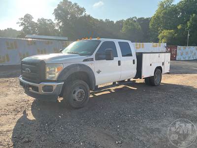 Ford F-450 Mechanic / Service Truck
