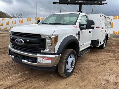 Ford F-550 XL Mechanic / Service Truck