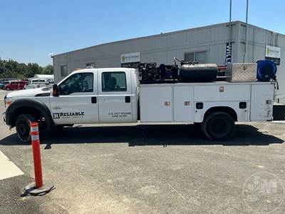 Ford F-550 XL Mechanic / Service Truck