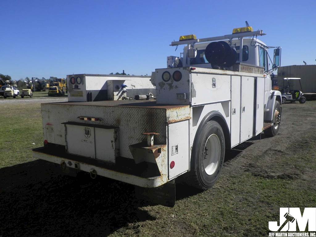 2003 Freightliner Fl70 Mechanic Service Truck For Sale