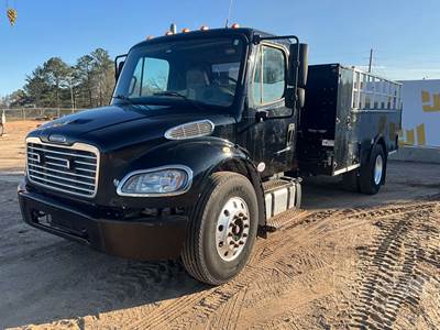 Freightliner M2 Mechanic / Service Truck